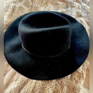 Black Wool Hat